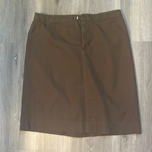 GAP khaki skirt size 4. Wardrobe staple. Brown
